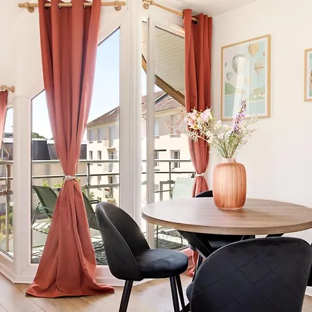 Apartment Le Calmette - Balcon, Parking & Ascenseur Caen